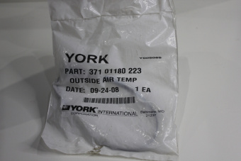 Датчик температуры наружного воздуха OUTSIDE AIR TEMP